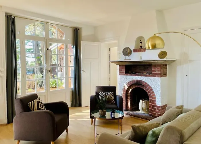 Rosacea Maison De La Baule